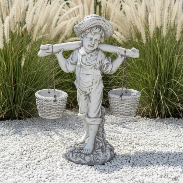 Figura ogrodowa Nosiwoda chłopak H: 60cm betonowa