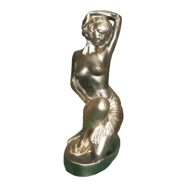 Figura dekoracyjna Akt kobiecy H: 35cm z żywicy