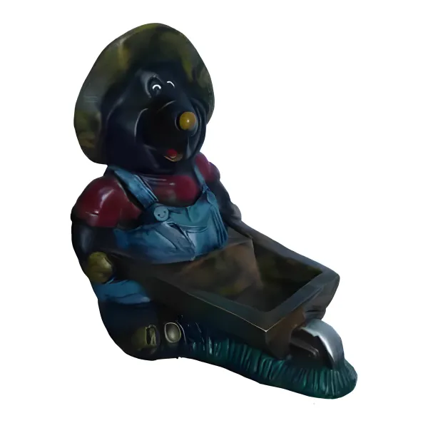 Figura dekoracyjna Kret z taczką H: 45cm z żywicy