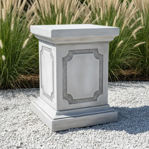 Figura ogrodowa Kolumna duża kwadratowa H: 63cm betonowa