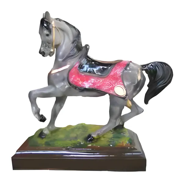 Figura dekoracyjna Koń siodłany H: 42cm z żywicy