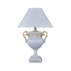 Biała lampa ze złotymi wstawkami w kształcie starożytnej amfory, H: 0,8m