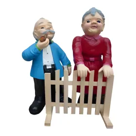 Figura dekoracyjna Para staruszków przy płocie H: 110cm z żywicy - zdjęcie 2