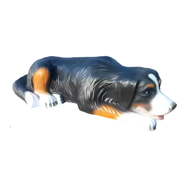 Figura dekoracyjna Pies berneński pies pasterski leżący wym. 24×100cm z żywicy