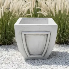 Figura ogrodowa Wazon Duży Kwadrat H: 61cm betonowa