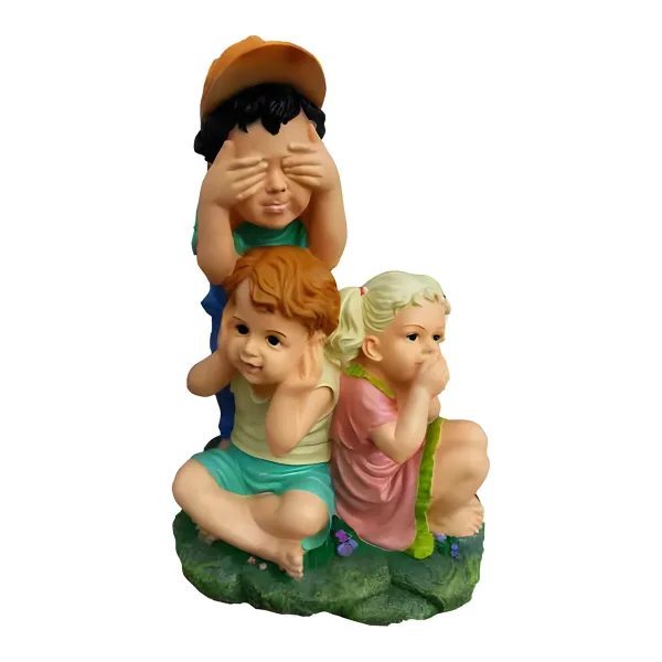 Figura dekoracyjna Troje dzieci H: 48cm z żywicy