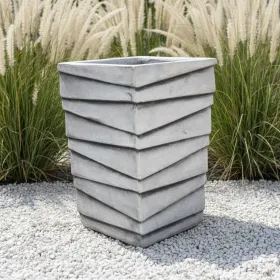 Figura ogrodowa Donica wysoka H: 45cm betonowa - zdjęcie 1