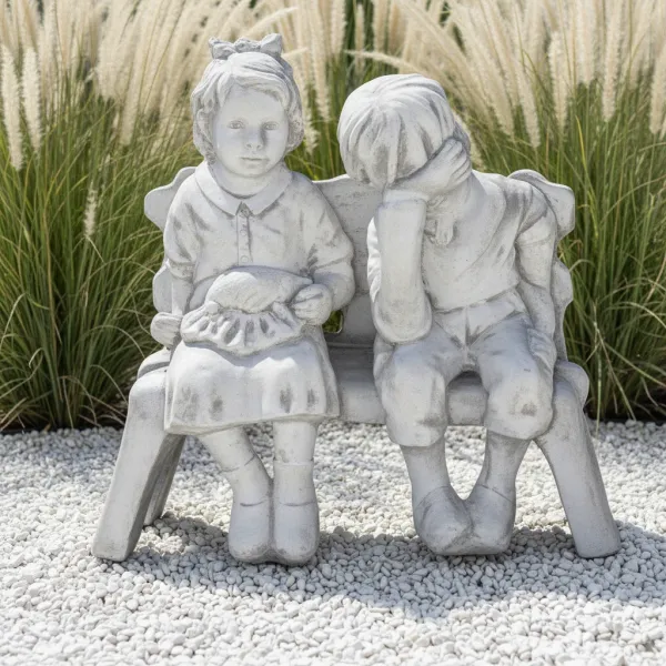 Figura ogrodowa Ławeczka duża dziewczynka i chłopiec H: 58 cm betonowa