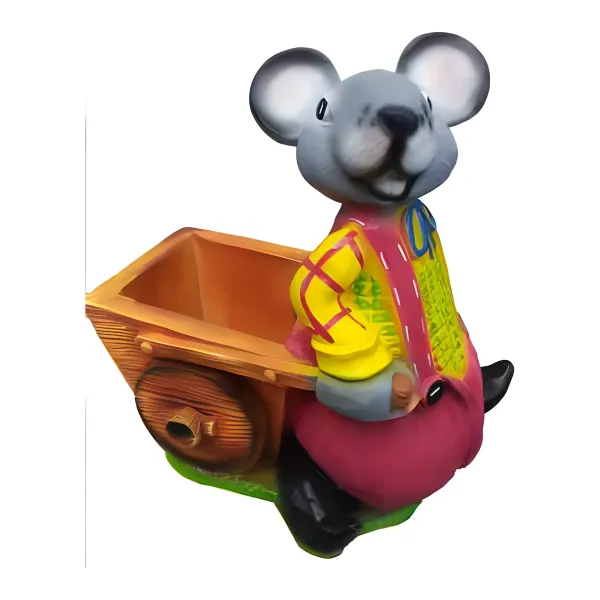Figura dekoracyjna Mysz z taczką H: 48cm z żywicy