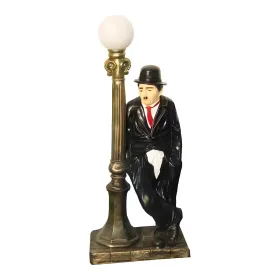 Figura dekoracyjna Chaplin z latarnią H: 110cm z żywicy - zdjęcie 2