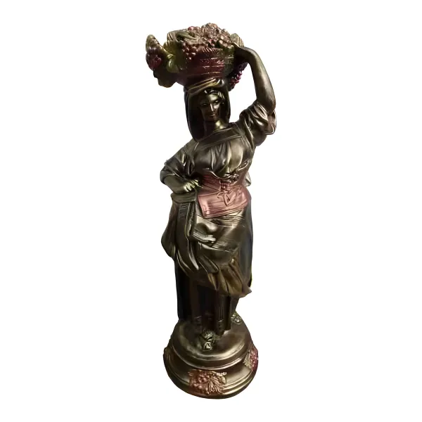 Figura dekoracyjna Kobieta z koszem owoców H: 75cm z żywicy